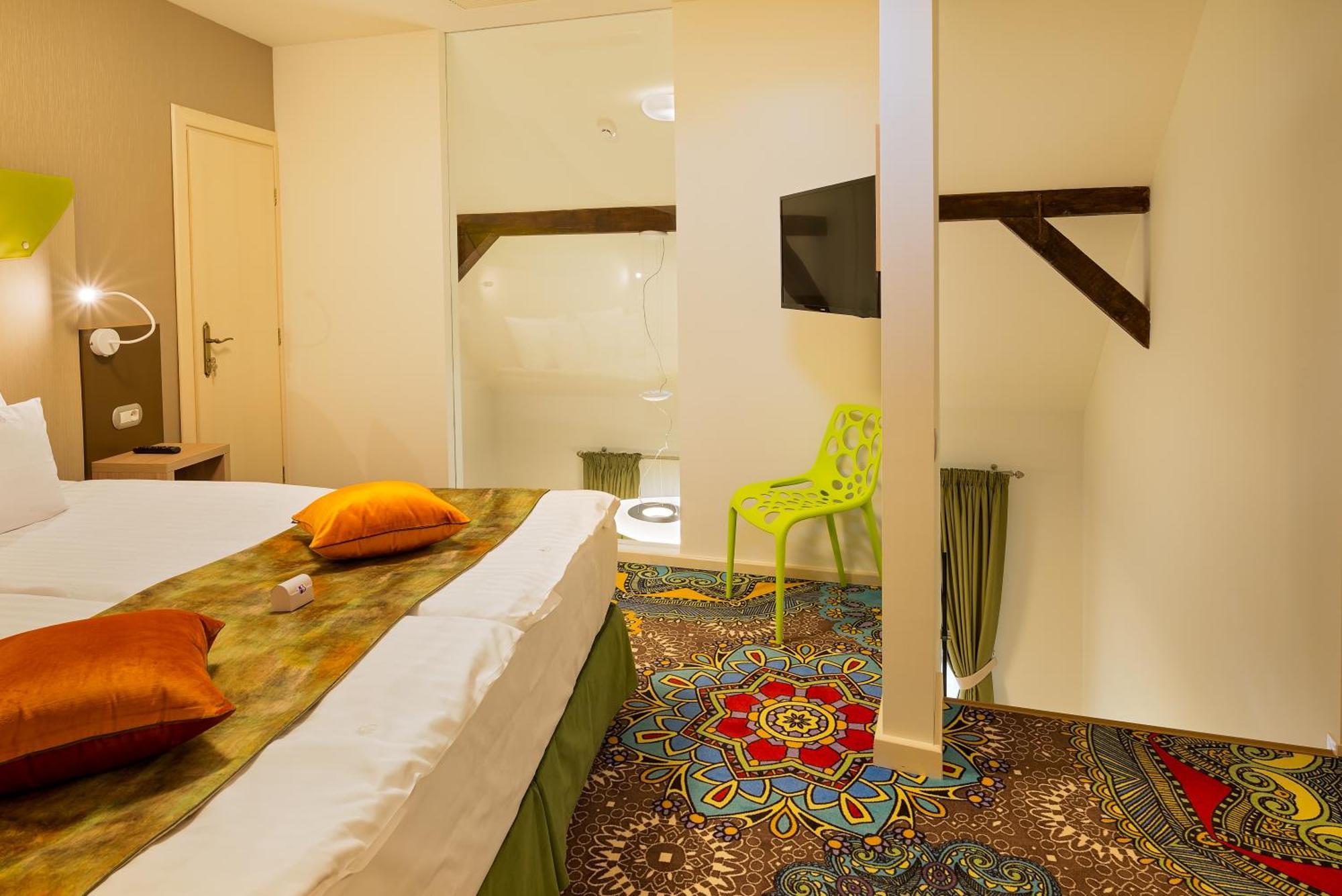 Blumenhaus Sibiu Aparthotel Ngoại thất bức ảnh