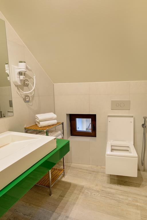 Blumenhaus Sibiu Aparthotel Ngoại thất bức ảnh