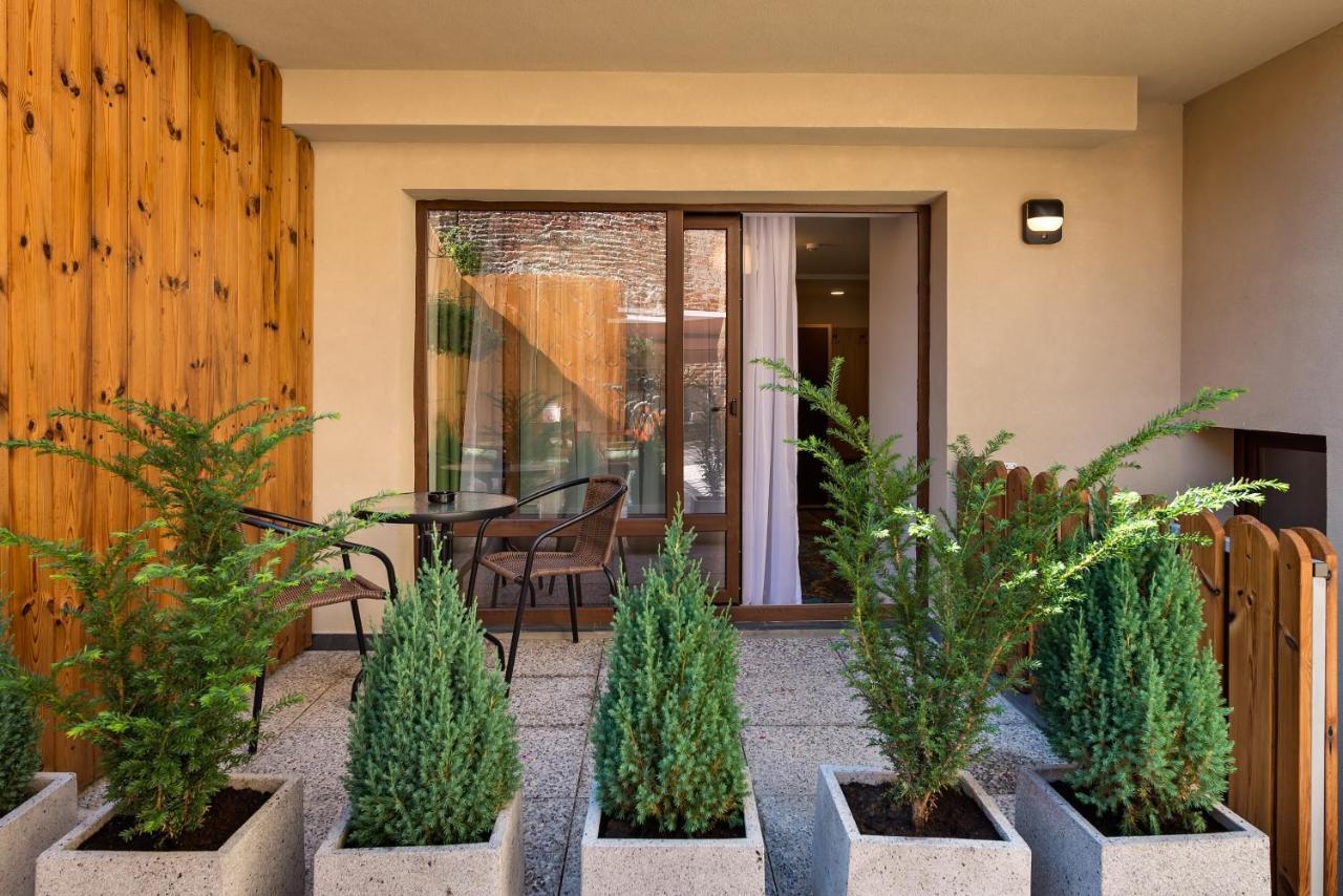 Blumenhaus Sibiu Aparthotel Ngoại thất bức ảnh